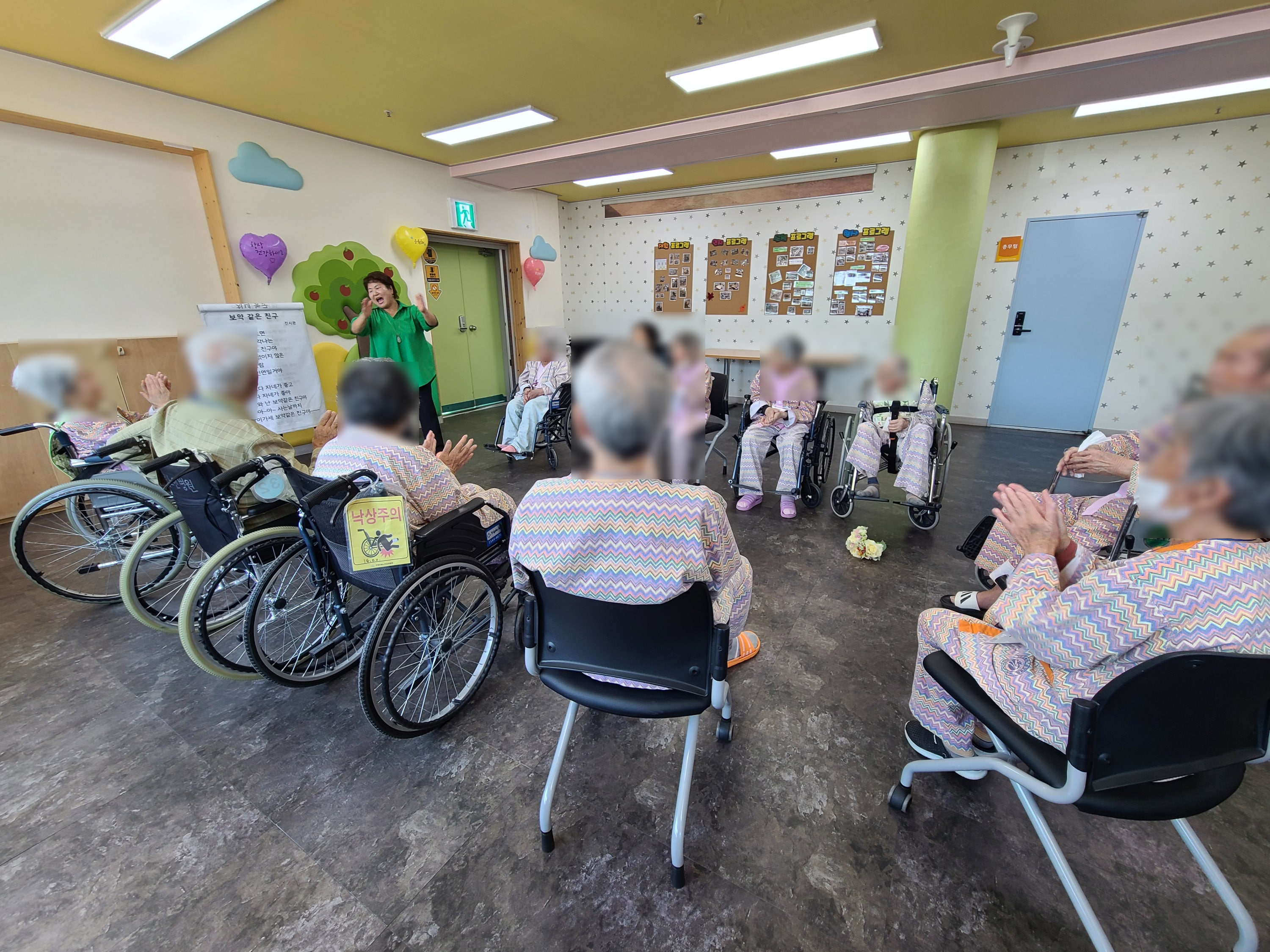 SE-15c99444-9a4e-45c4-8e4a-eb676d289d8d