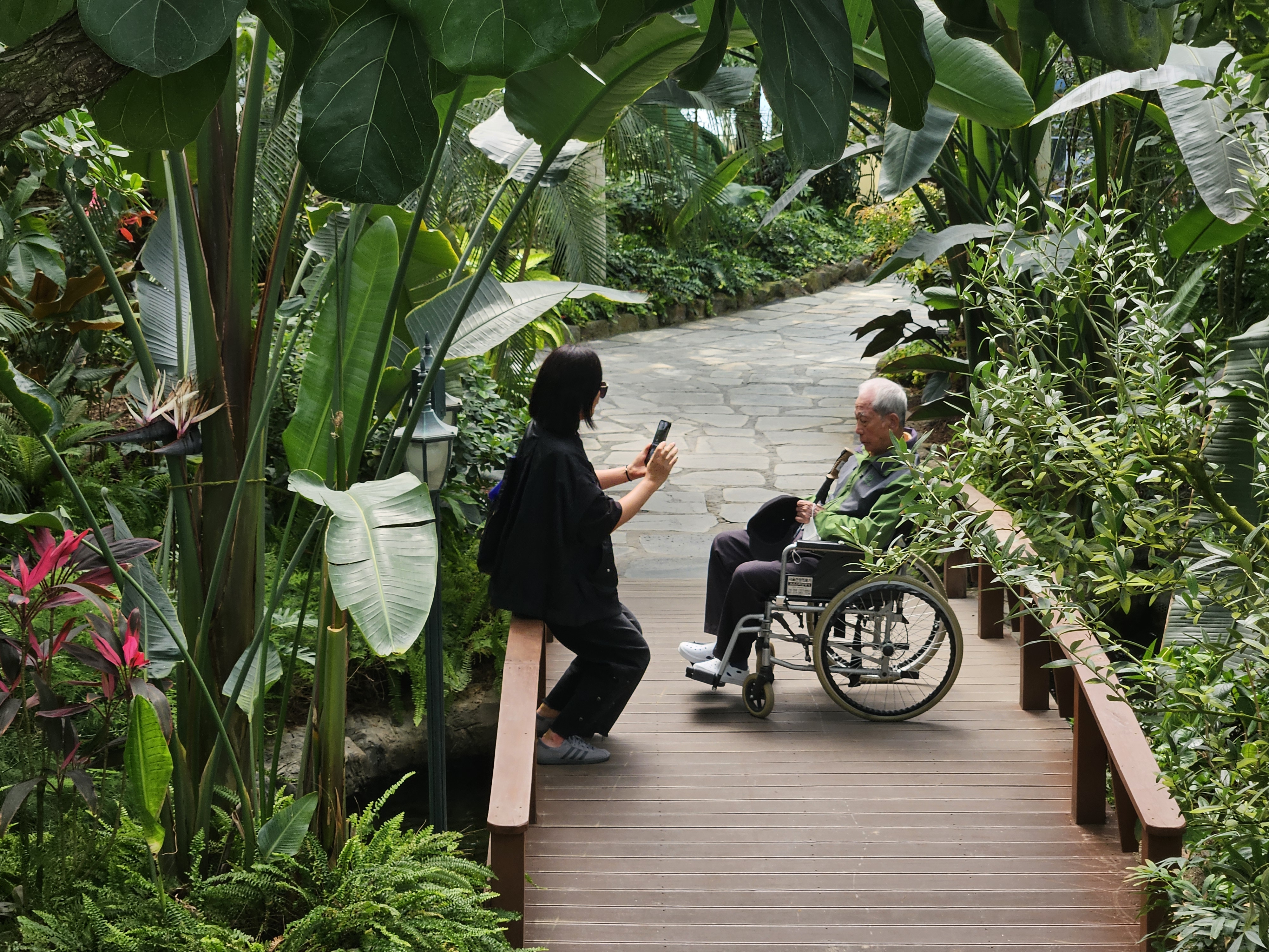 KakaoTalk_20250424_165056463_09