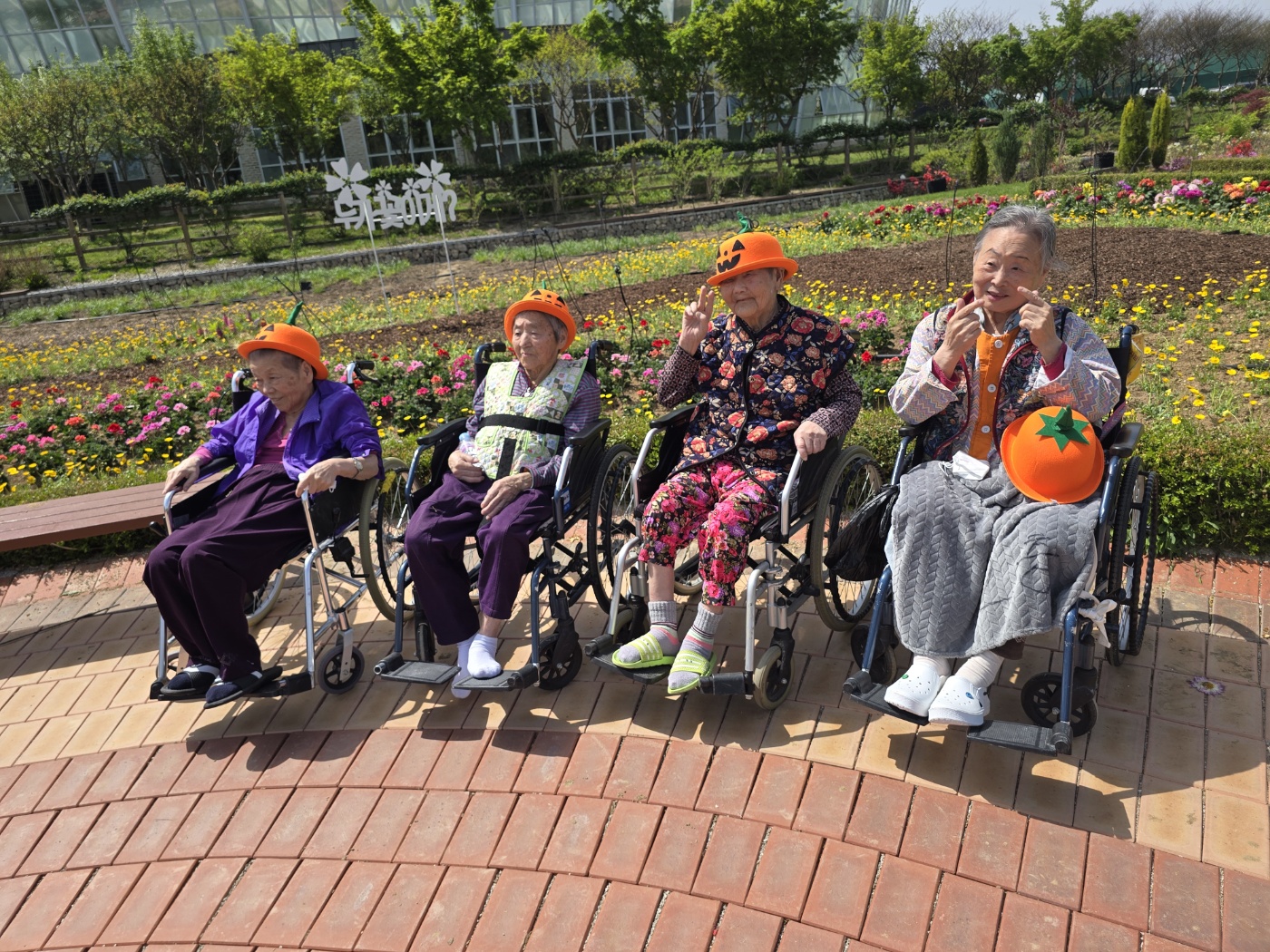 KakaoTalk_20250425_141501256_01