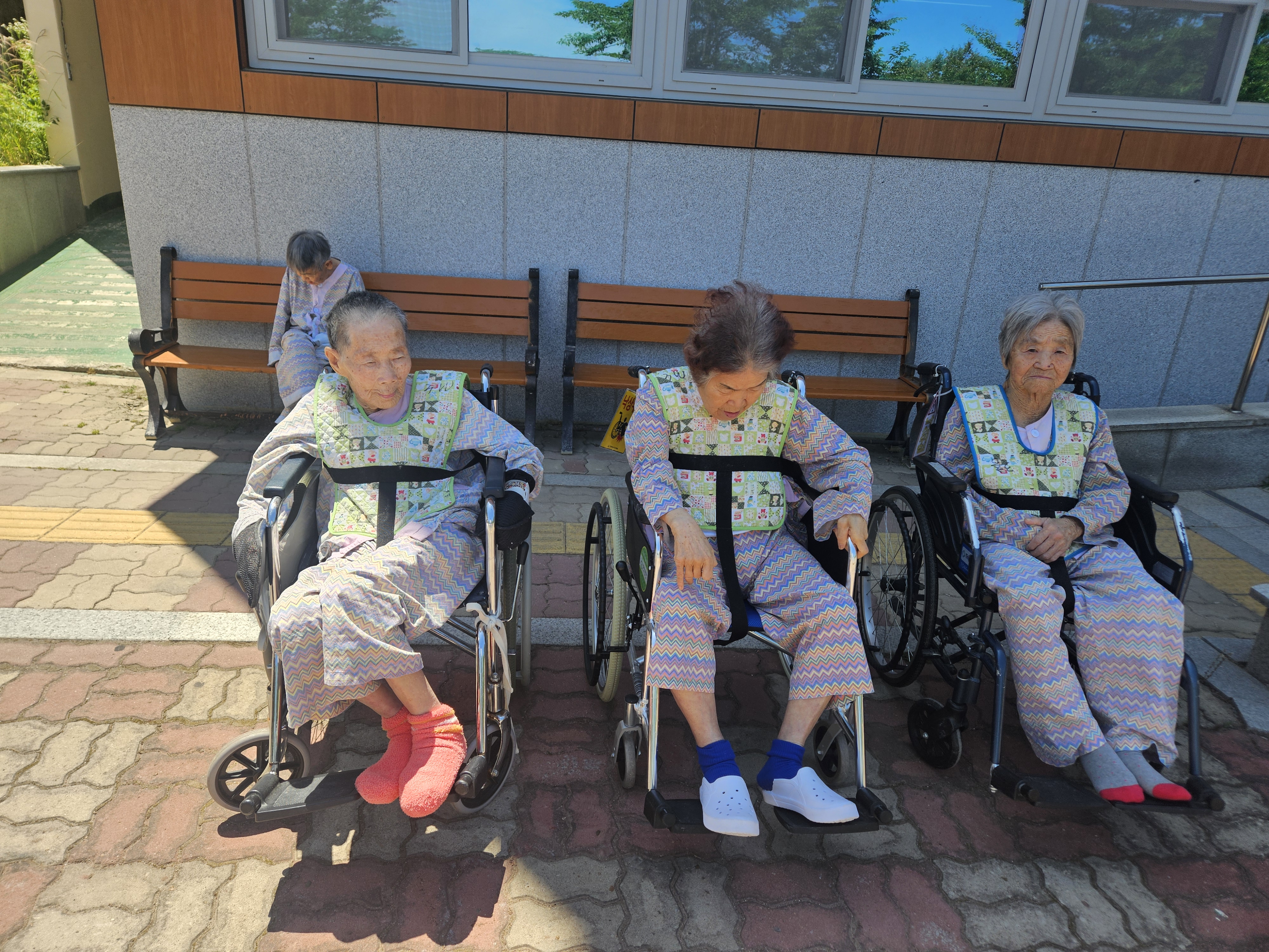 KakaoTalk_20250611_140117511_01