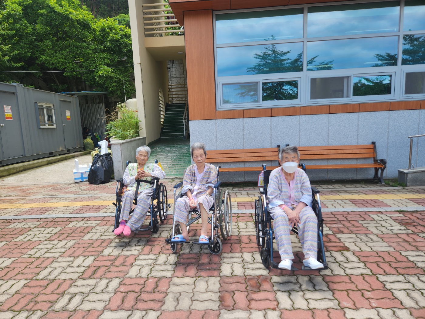 KakaoTalk_20250625_174434677_18