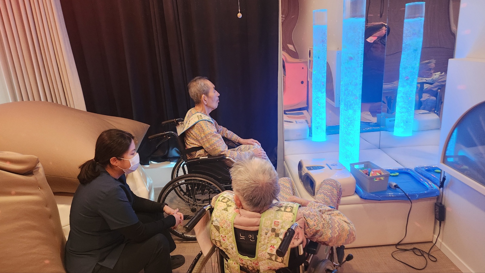 KakaoTalk_20251219_115340275_01